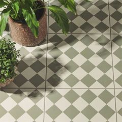 Odyssey Harlequin Small Green on Chalk Tiles