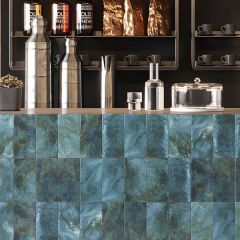 Porcelanosa Fiji Blue mosaic tiles