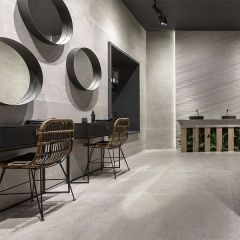 Porcelanosa Verbier Silver tiles